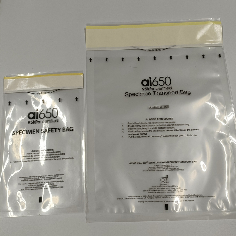 黄色および黒いBiohazardの標本は実験室が出荷の包装の標本のために卸し売りするPriを袋に入れる4ミルのシールの上の標本を袋に入れる